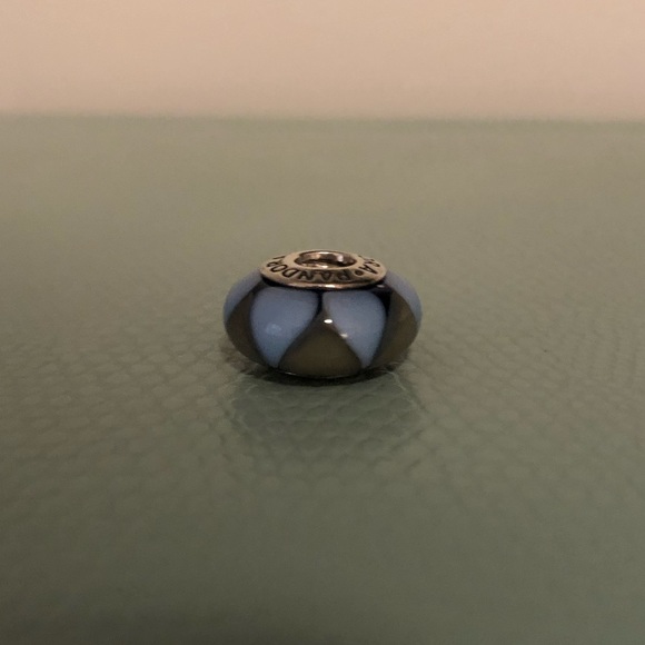 Pandora Blue & Grey Triangle Murano Glass Bead - Picture 5 of 6